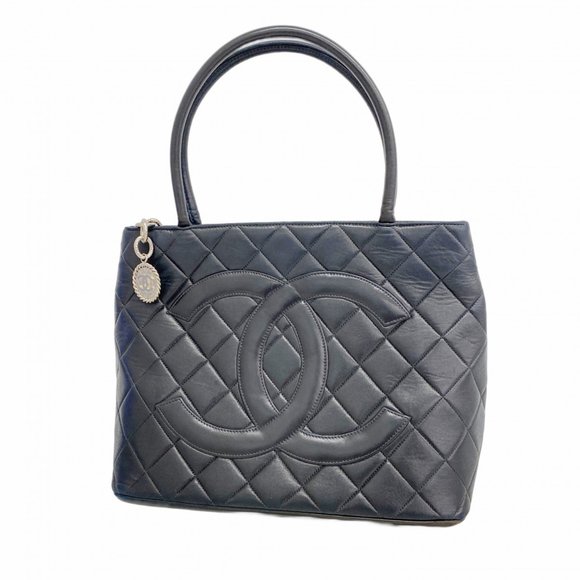 CHANEL Black Lambskin Leather Tote Bag - Picture 1 of 14